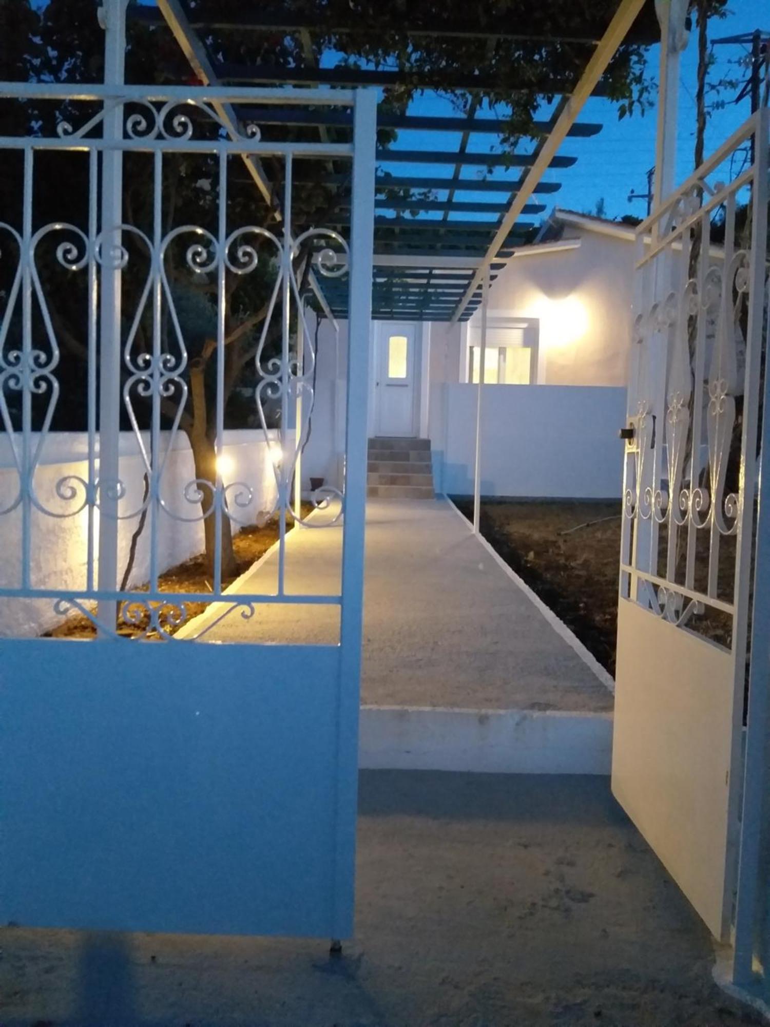 Skala Central House المظهر الخارجي الصورة